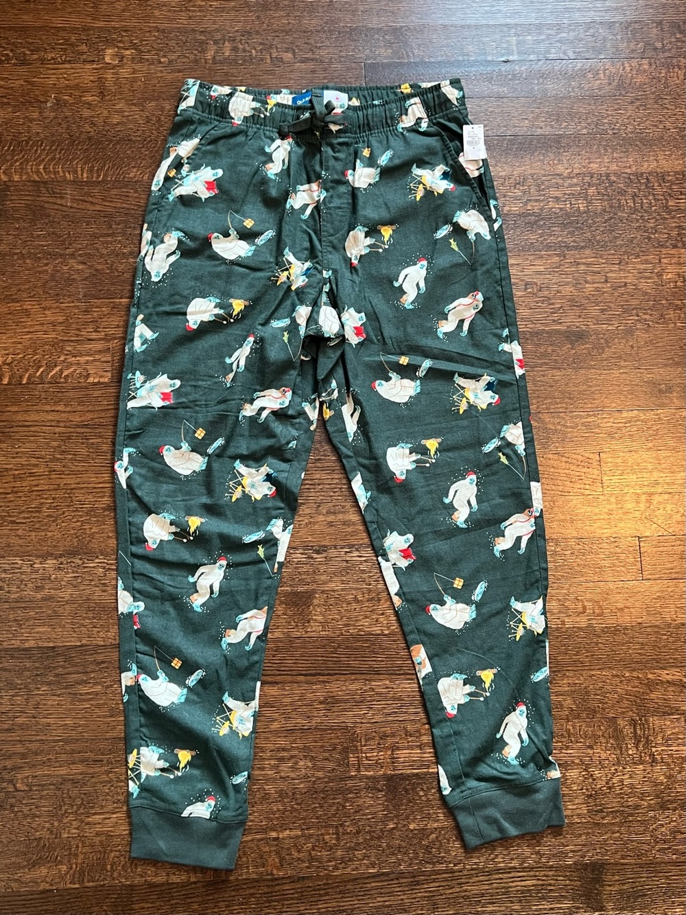 Old Navy yeti- Bigfoot print sleep pants size medium